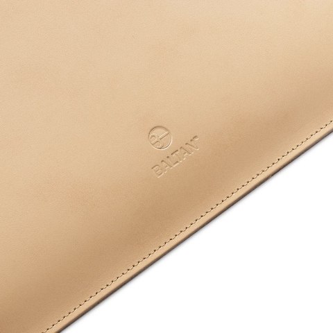 BALTAN Etui skórzane Razor do MacBooka Air 13" M4 beżowe