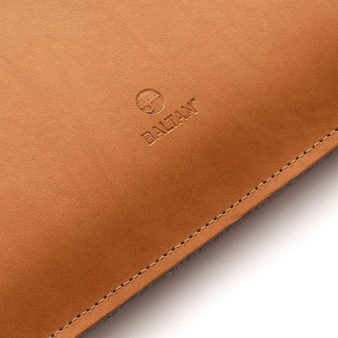 BALTAN Etui skórzane Razor do MacBooka Air 15" M5 brązowe
